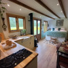 Отель The Botanist - Luxury Cabin With Hot Tub Near York, фото 3