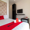 Отель RedDoorz Plus near Gia Dinh International Hospital 3, фото 1
