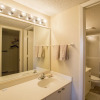 Отель Gulf and Bay Club- E501 2 Bedrooms 2 Bathrooms Condo, фото 11