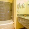 Отель Continental Inn, фото 9