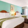 Отель QUALITY INN & SUITES SARASOTA, фото 13