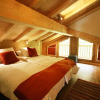 Отель Chalet Timbers - Light and modern - sleeps 6 - Les Gets, фото 11