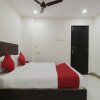 Отель Sujatha Nirmala Convent Road by OYO Rooms, фото 12