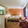 Отель Econo Lodge Inn & Suites, фото 7