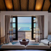Отель Four Seasons Resort Maldives at Kuda Huraa, фото 15