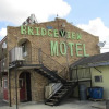 Отель Bridgeview Motel, фото 2