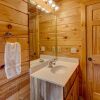 Отель Bear Hug by Escape to Blue Ridge, фото 15