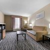 Отель Quality Inn & Suites, фото 36