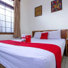 Отель Residences by RedDoorz near Rumah Mode, фото 21