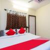 Отель Oyo 28582 Sanjar Guest House, фото 4