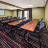 Отель Hampton Inn Hot Springs, фото 22
