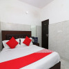 Отель OYO 27742 Zaki Hs Near Taj Mahal, фото 23