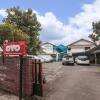 Отель OYO 501 Elpeka Dua Residence в Джакарте