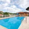Отель Quality Inn & Suites Orlando East - UCF Area, фото 11