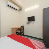 Отель OYO Flagship 45264 Opposite Paryavaran Complex Post Office, фото 17