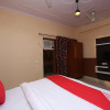 Отель OYO 28264 Chirag House, фото 2