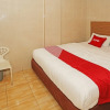 Отель Super OYO 92674 Hotel Ciputat, фото 16