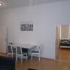 Отель Spacious Central Apartment, фото 8