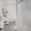 Отель Cozy Remodeled 2br 1ba Near Downtown, фото 8