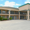 Отель OYO Inn & Suites, фото 1
