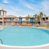 Отель Howard Johnson by Wyndham Orlando/International Drive, фото 11
