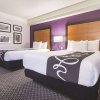 Отель La Quinta Inn & Suites Phoenix Mesa West, фото 30