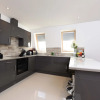 Отель Modern & Spacious 2 Bed Apartment at Clapham Junction, фото 5