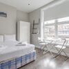 Отель Spacious and Modern Studio Near Finsbury Park, фото 3