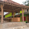 Отель Penginapan Awandalu by ZUZU, фото 23