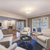 Отель Blades Trail - Shore to Please, фото 7