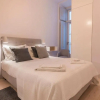 Отель Lovelystay - Charming 3 Bedroom Wonder Downtown, фото 19