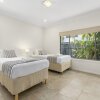 Отель Perfect Family Holiday Home on Noosa Sound - 3 Key Court, фото 5