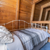 Отель The Grizzly Grotto - Gorgeous Gambrel With Gaming Consoles And Fast Wifi! 3 Bedroom Cabin, фото 10