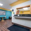 Отель Super 8 Devils Lake, фото 7