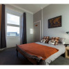Отель Spacious Leith Flat For 4 W/ Skyline View, фото 6