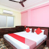 Отель Radhika Guest House By OYO Rooms, фото 11