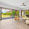 Отель Hale Oahu Estate by Avantstay Kailua Beachfront Estate w/ Guest House, фото 16