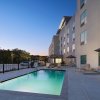 Отель TownePlace Suites by Marriott San Antonio Northwest at The RIM в Сан-Антонио