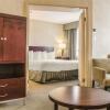 Отель Quality Suites London, фото 5