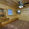 Отель Homespun Hospitality by Heritage Cabin Rentals, фото 7