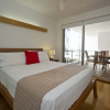 Отель Maggies Beachfront Apt. 4, фото 10