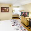 Отель Red Roof Inn Erie, фото 15