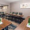 Отель Best Western Plus Raleigh Crabtree Valley Hotel, фото 38