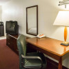 Отель Econo Lodge North, фото 6