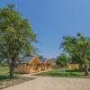 Отель Słoneczny Ogród domki letniskowe Zator, фото 1