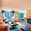 Отель Sheraton Grand Chicago Riverwalk, фото 6