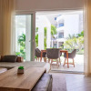 Отель Unique Modern Condo with Beach Access, фото 31