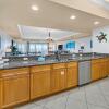 Отель Harbor Landing 101b, фото 12