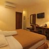 Отель OYO 194 Hotel Sapta Gria, фото 7