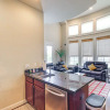 Отель Downtown Houston Vacation Rental Near Stadiums, фото 12